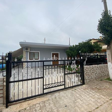 Eraldo Brahimi Apartaments Ksamil Buitenkant foto