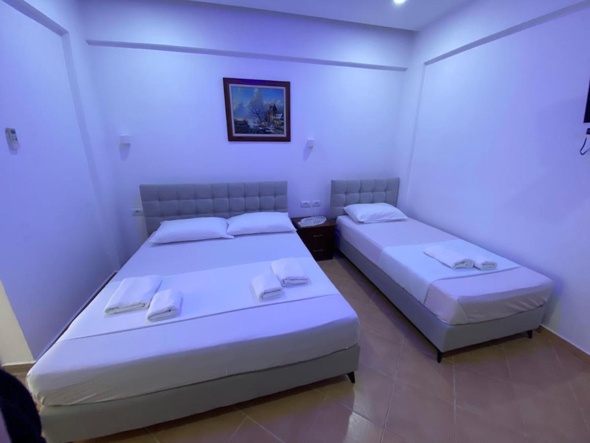 Eraldo Brahimi Apartaments Ksamil Buitenkant foto