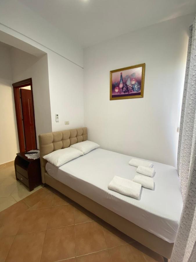 Eraldo Brahimi Apartaments Ksamil Buitenkant foto
