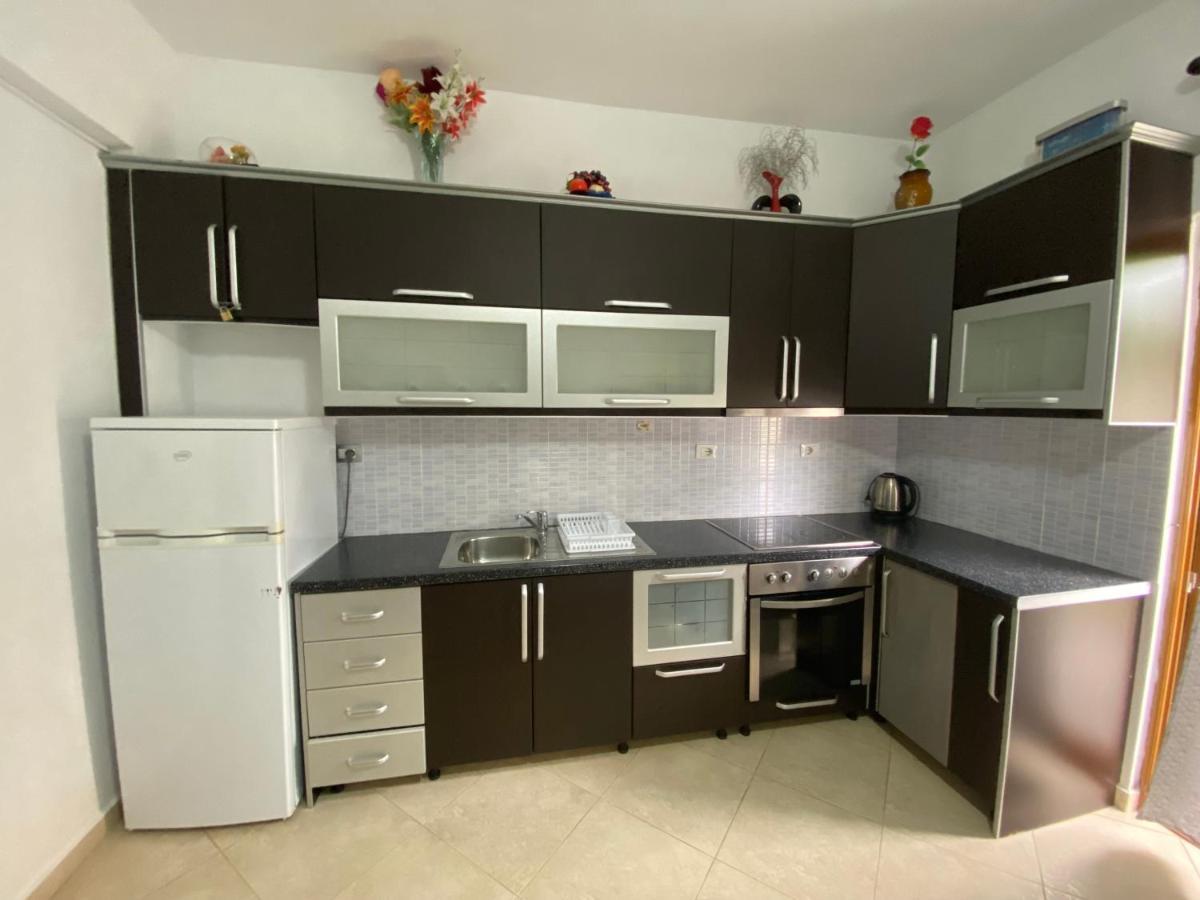 Eraldo Brahimi Apartaments Ksamil Buitenkant foto