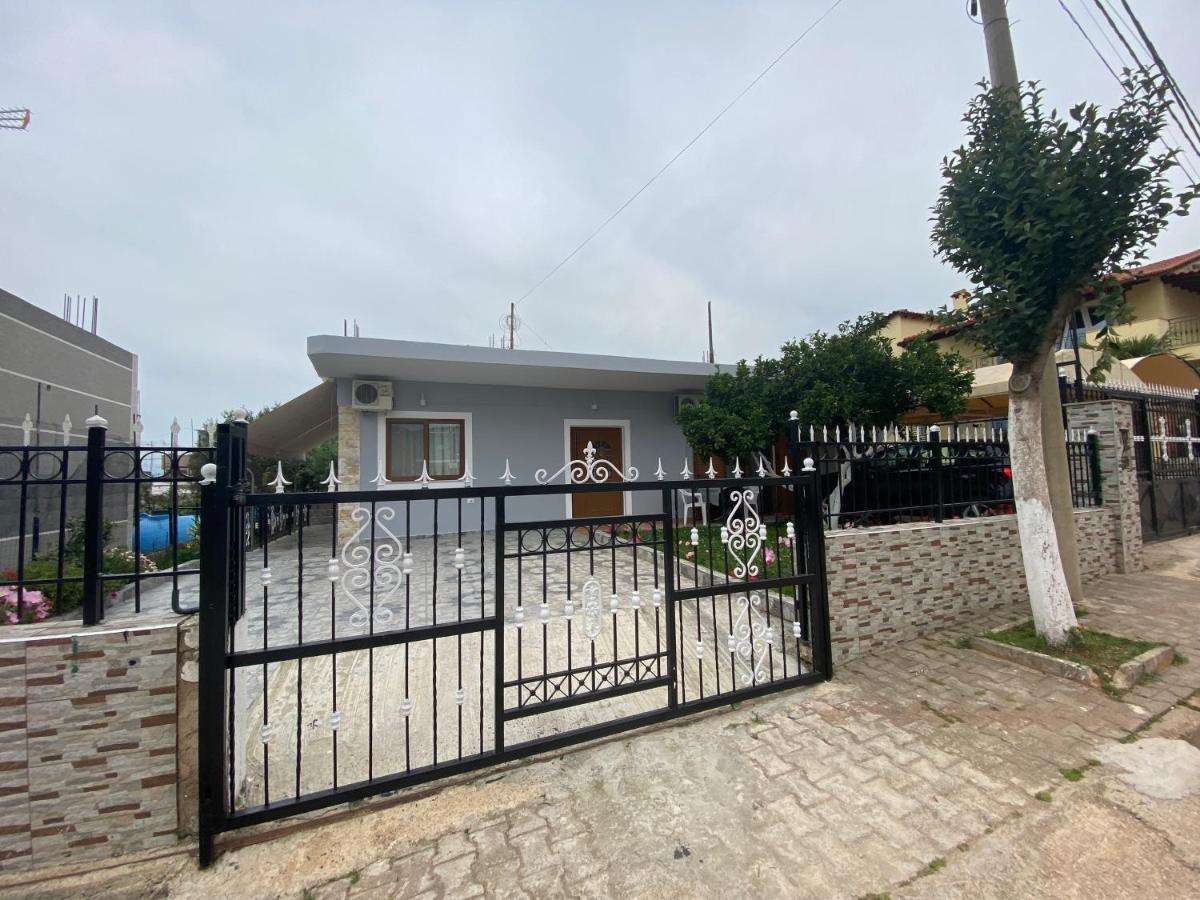 Eraldo Brahimi Apartaments Ksamil Buitenkant foto